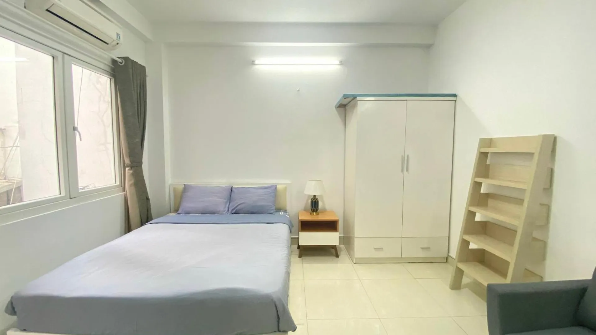 Sunny Haven Apartments contacts